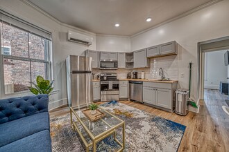 46 Allen St in Buffalo, NY - Building Photo - Building Photo