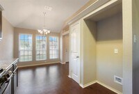 100 Brookside Dr photo'