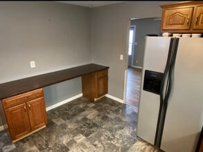 93 Isabella Dr in Decatur, IL - Building Photo - Building Photo