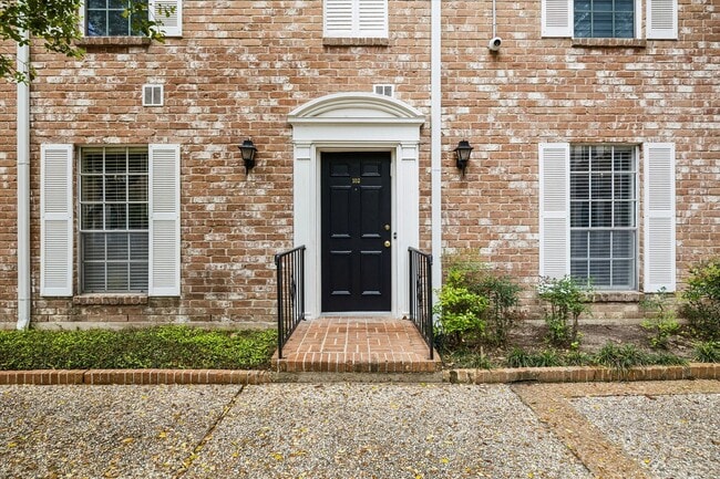 property at 357 N Post Oak Ln