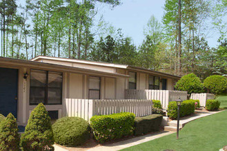 Bloom at Woodcliff in Lilburn, GA - Building Photo - Building Photo