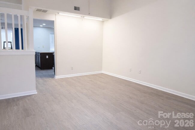 111 Lynch Cir in Mooresville, NC - Building Photo - Building Photo