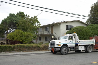 2801 Marina Blvd in San Leandro, CA - Building Photo - Building Photo