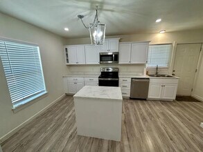 2214 25th St in Lubbock, TX - Building Photo - Building Photo