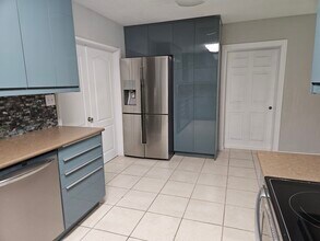 217 S Alder Dr in Orlando, FL - Building Photo - Building Photo