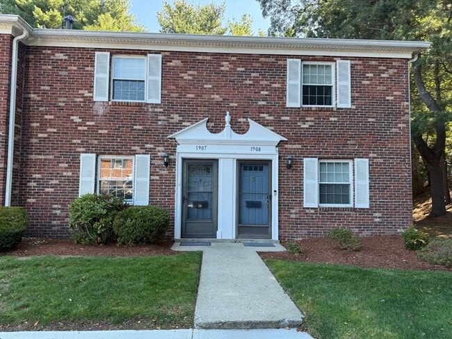 property at 1907 Windsor Dr