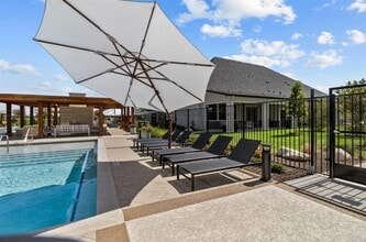 865 Limmer Loop in Hutto, TX - Building Photo - Building Photo