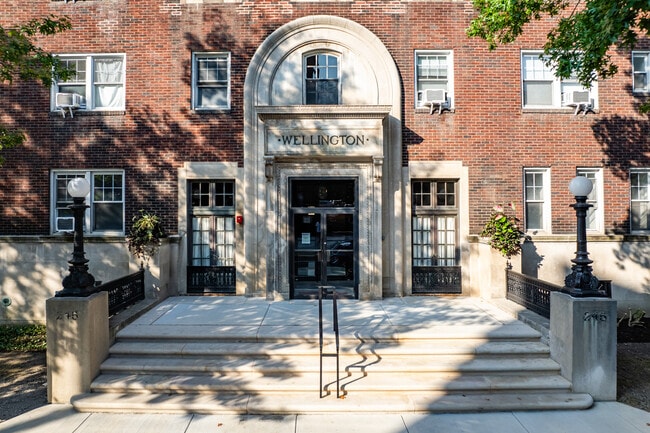 Wellington Apartments