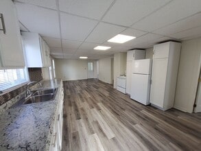 317 Chute St in Menasha, WI - Building Photo - Building Photo