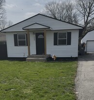 320 S Roena St in Indianapolis, IN - Building Photo