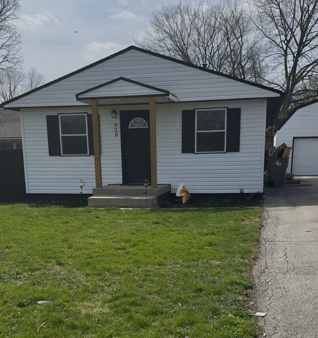 property at 320 S Roena St