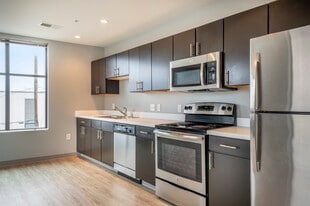 3Twenty Apartments in Madison, WI - Building Photo