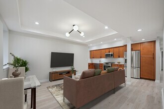 1635 W Warren Blvd in Chicago, IL - Building Photo - Building Photo