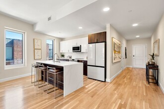 16 Taber St in Boston, MA - Building Photo - Building Photo