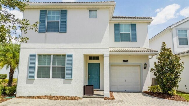 4715 Sleepy Hollow Dr