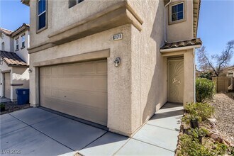 6171 Sierra Blue Ct in Las Vegas, NV - Building Photo - Building Photo