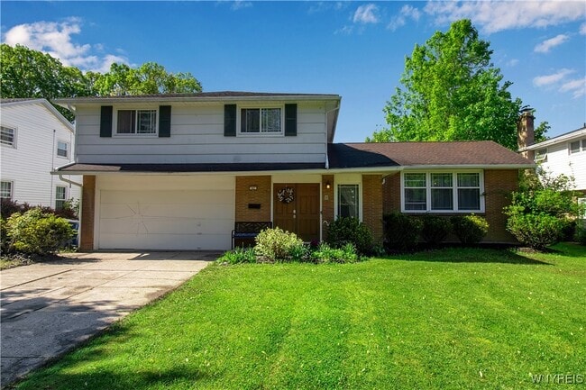 property at 82 Cherrywood Dr