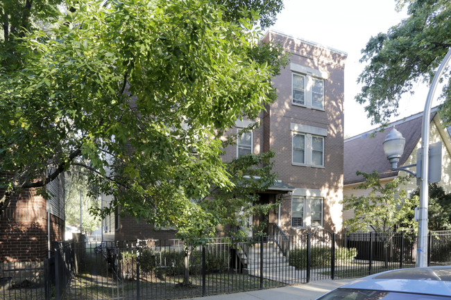 Madres Unidas Lucha in Chicago, IL - Building Photo - Building Photo