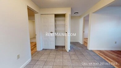 33 Longrale Park in Bangor, ME - Building Photo - Building Photo