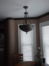 21 Center St, Unit 21 center st Easthampton in Easthampton, MA - Foto de edificio - Building Photo