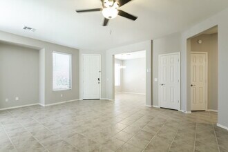3555 W Denali Ct in New River, AZ - Building Photo - Building Photo