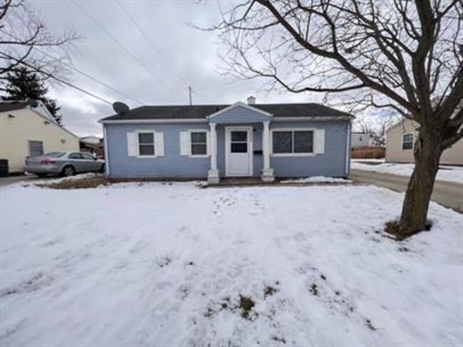 2400 Wisconsin St SW in Cedar Rapids, IA - Building Photo - Building Photo