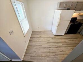 2485 Michelle Dr in Burlington, NC - Foto de edificio - Building Photo