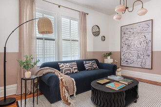 235 Elizabeth St NE in Atlanta, GA - Building Photo - Building Photo