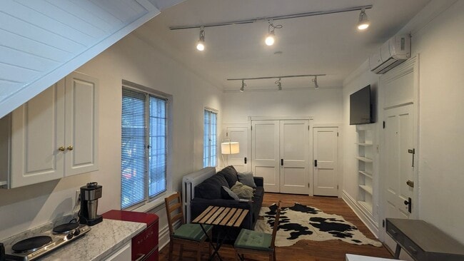 property at 125 H St
