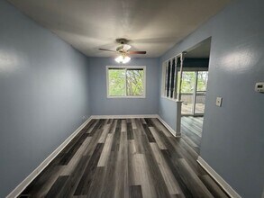 157 Plainview Dr in Bolingbrook, IL - Foto de edificio - Building Photo