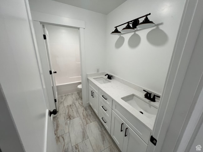 725 W 350 N in Vernal, UT - Foto de edificio - Building Photo