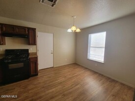 14081 Jason Crandall Dr in El Paso, TX - Building Photo - Building Photo