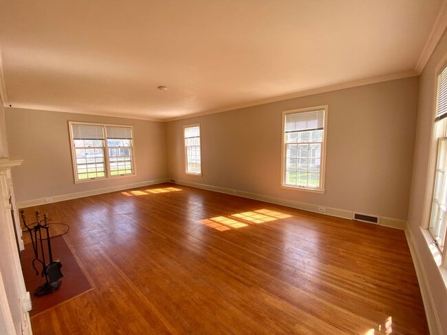 1215 14th Ave N in Fargo, ND - Building Photo - Building Photo