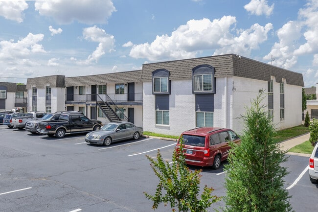 Autumn Ridge Apartments in Tulsa, OK - Building Photo - Building Photo