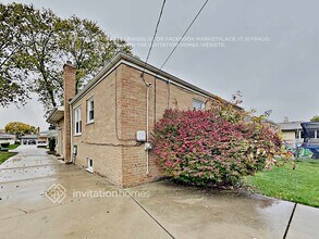 10111 S 53rd Ave in Oak Lawn, IL - Building Photo - Building Photo