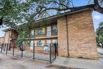 3401 S Claiborne Avenue in New Orleans, LA - Building Photo - Building Photo