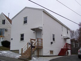 2 Farwell St in Worcester, MA - Building Photo