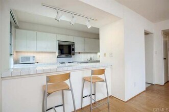 1250 Cave St in San Diego, CA - Building Photo - Building Photo