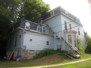 902 Diamond Park in Meadville, PA - Building Photo - Building Photo