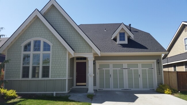 property at 11033 W Hazelwood Dr
