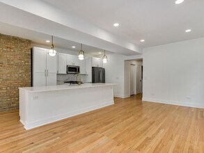 1839 N Humboldt Blvd-Unit -2 in Chicago, IL - Building Photo - Building Photo