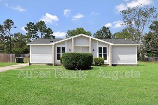 2317 Hiwatha Dr in Augusta, GA - Building Photo