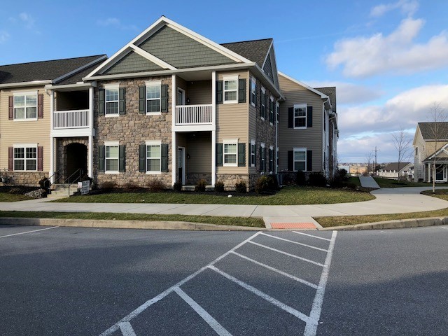 Kissel Hill Crest in Lititz, PA - Building Photo - Building Photo