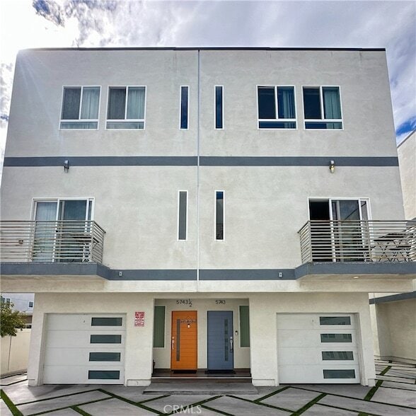 5743 Fulcher Ave in Los Angeles, CA - Building Photo - Building Photo