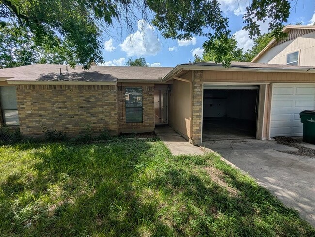 property at 2005 Holly Springs Dr