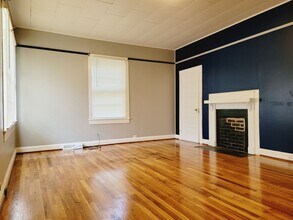 105 N Liberty St in Gastonia, NC - Building Photo - Building Photo