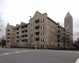 Peachtree Walk in Atlanta, GA - Building Photo - Building Photo