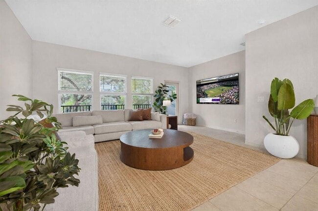 4565 Tuscan Loon Dr in Tampa, FL - Building Photo - Building Photo