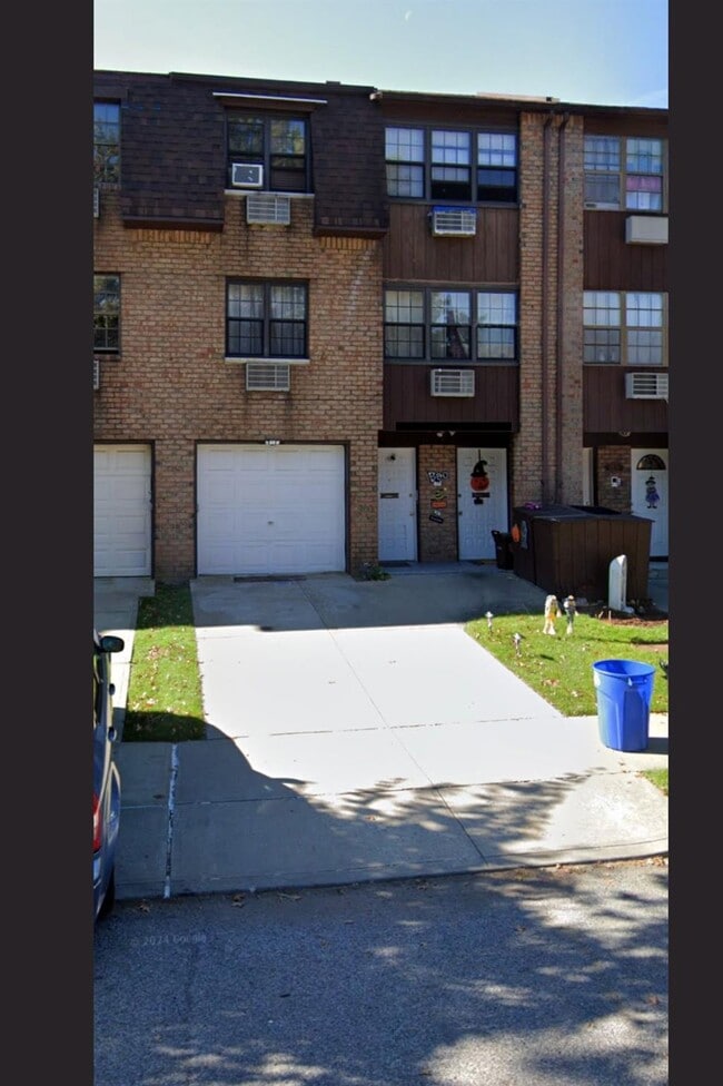 property at 15618 80th St