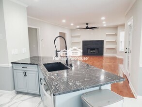 2433 Elmhurst Blvd NW in Kennesaw, GA - Building Photo - Building Photo